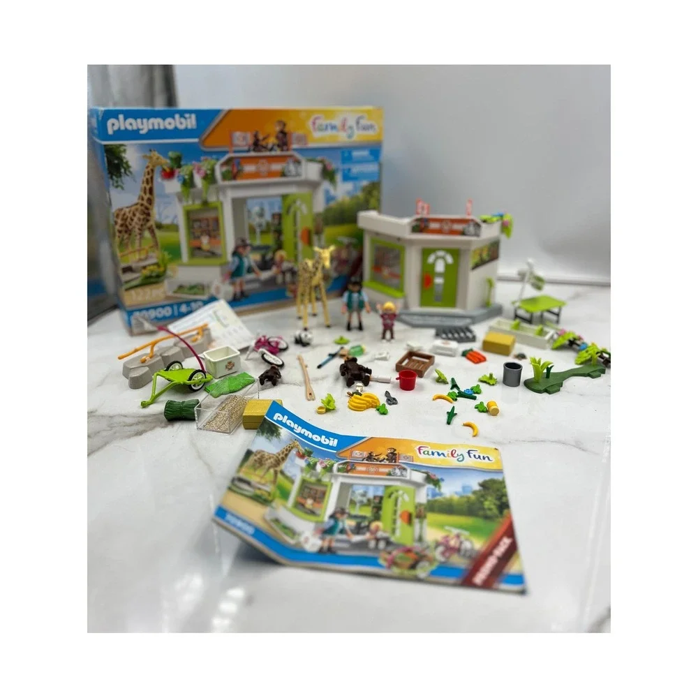Playmobil Family Fun Zoo Vet Practice 70900 122pc Promo Pack Giraffe Monkeys Set